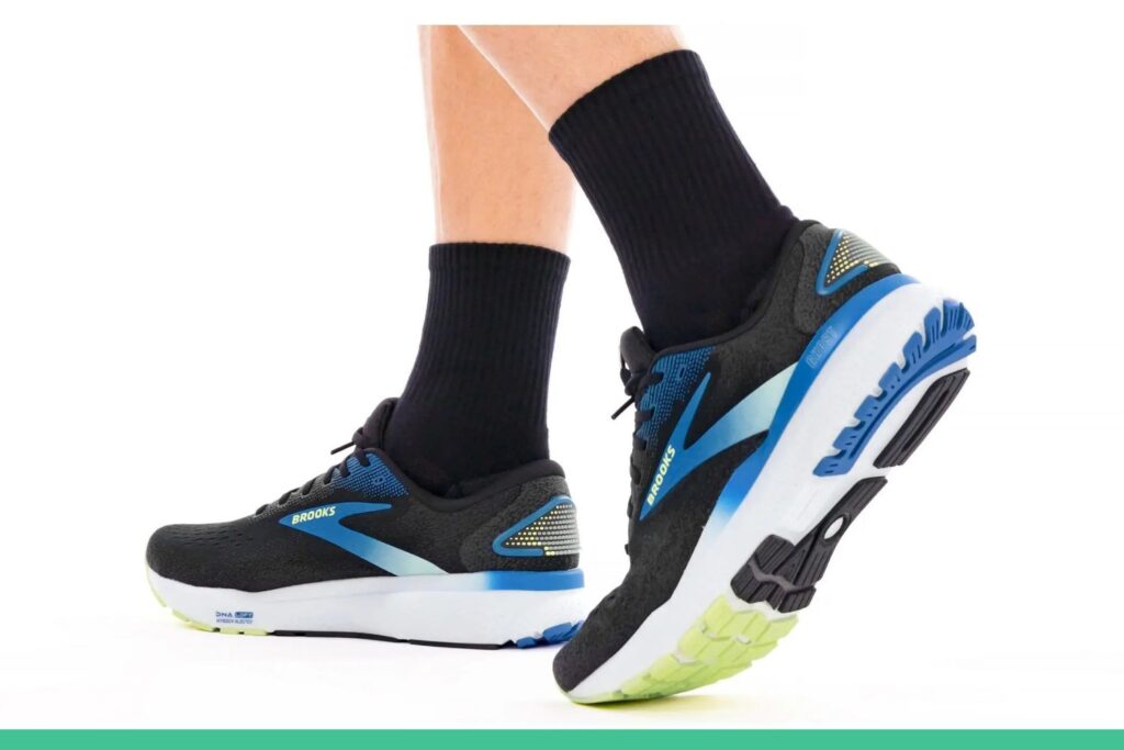 brooks-ghost-16-porté